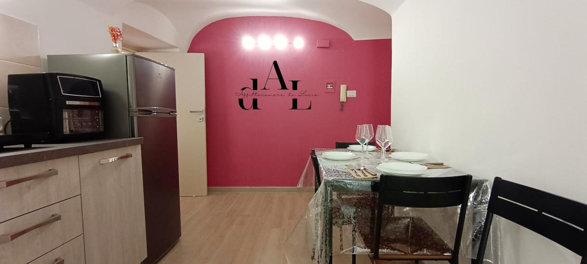 De Lucia Affittacamere - Elegante Appartamento Storico Nel Cuore Della Citta แตร์ลิซซี ภายนอก รูปภาพ